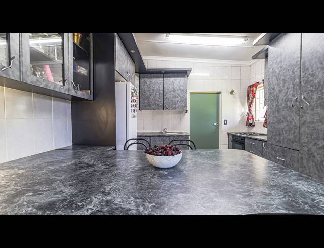 5.90HA FARM FOR SALE IN TIERFONTEIN AH